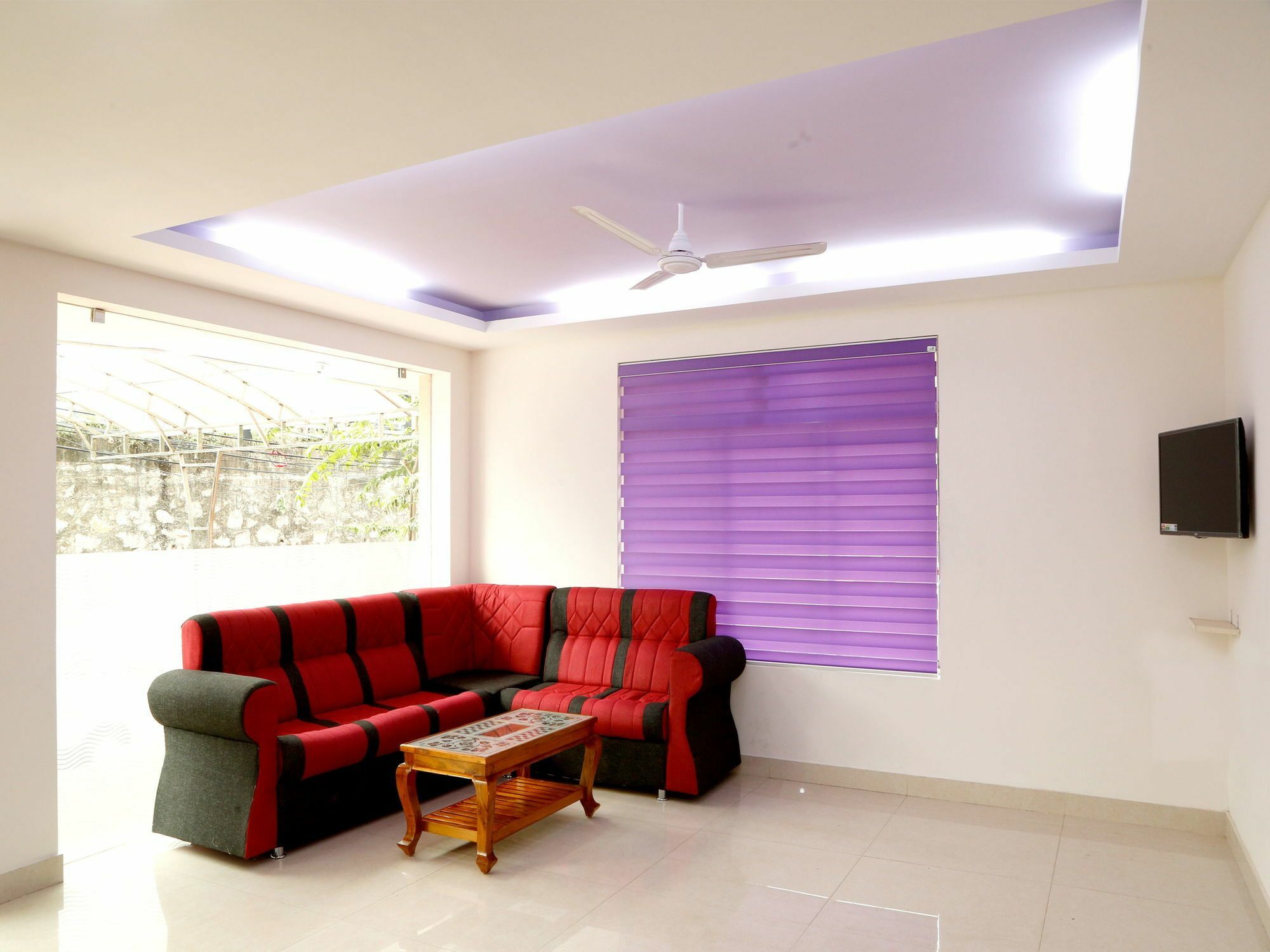 Oyo 9797 Hotel Vbee Plaza Thiruvananthapuram Exterior foto