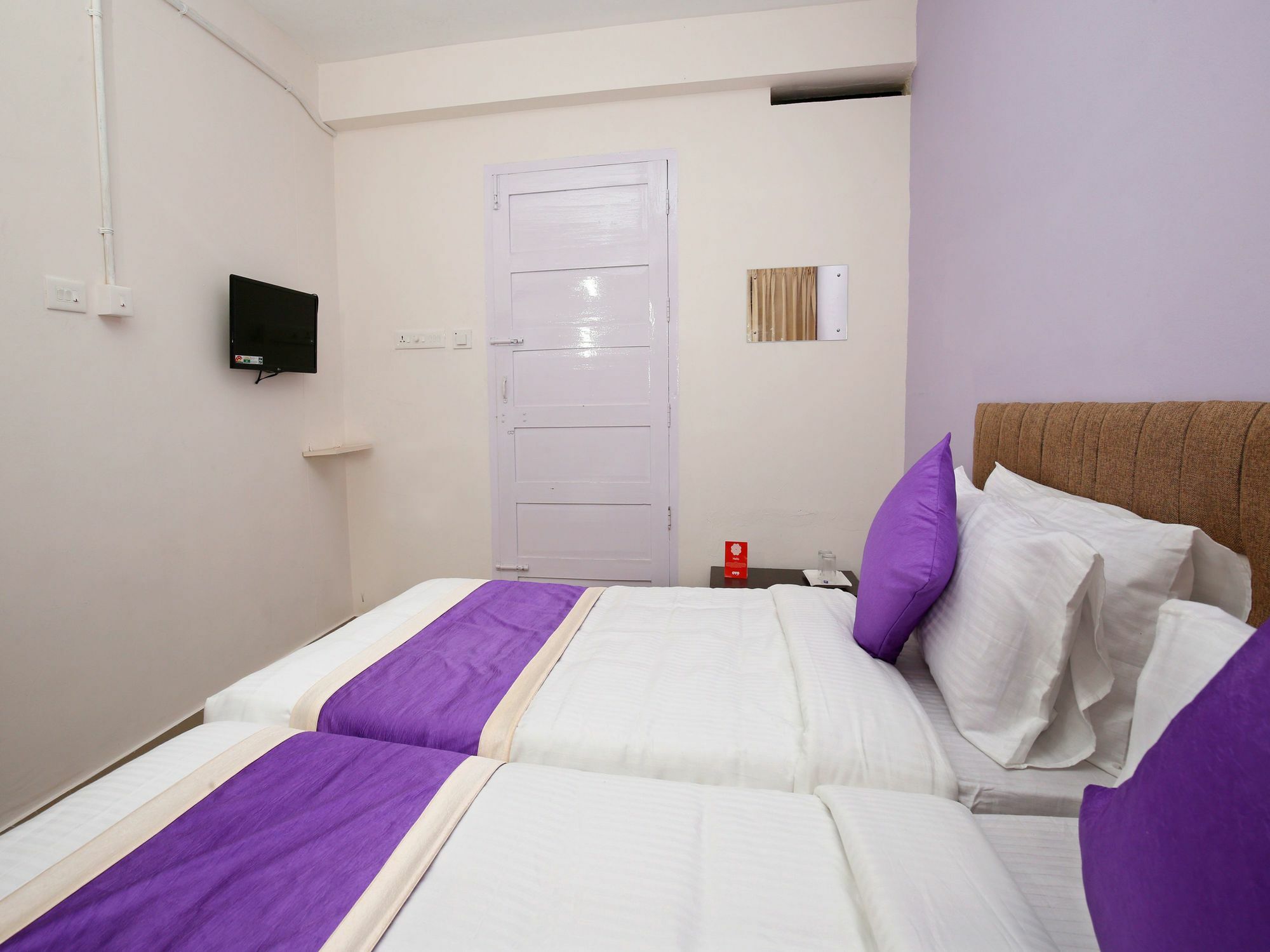 Oyo 9797 Hotel Vbee Plaza Thiruvananthapuram Exterior foto